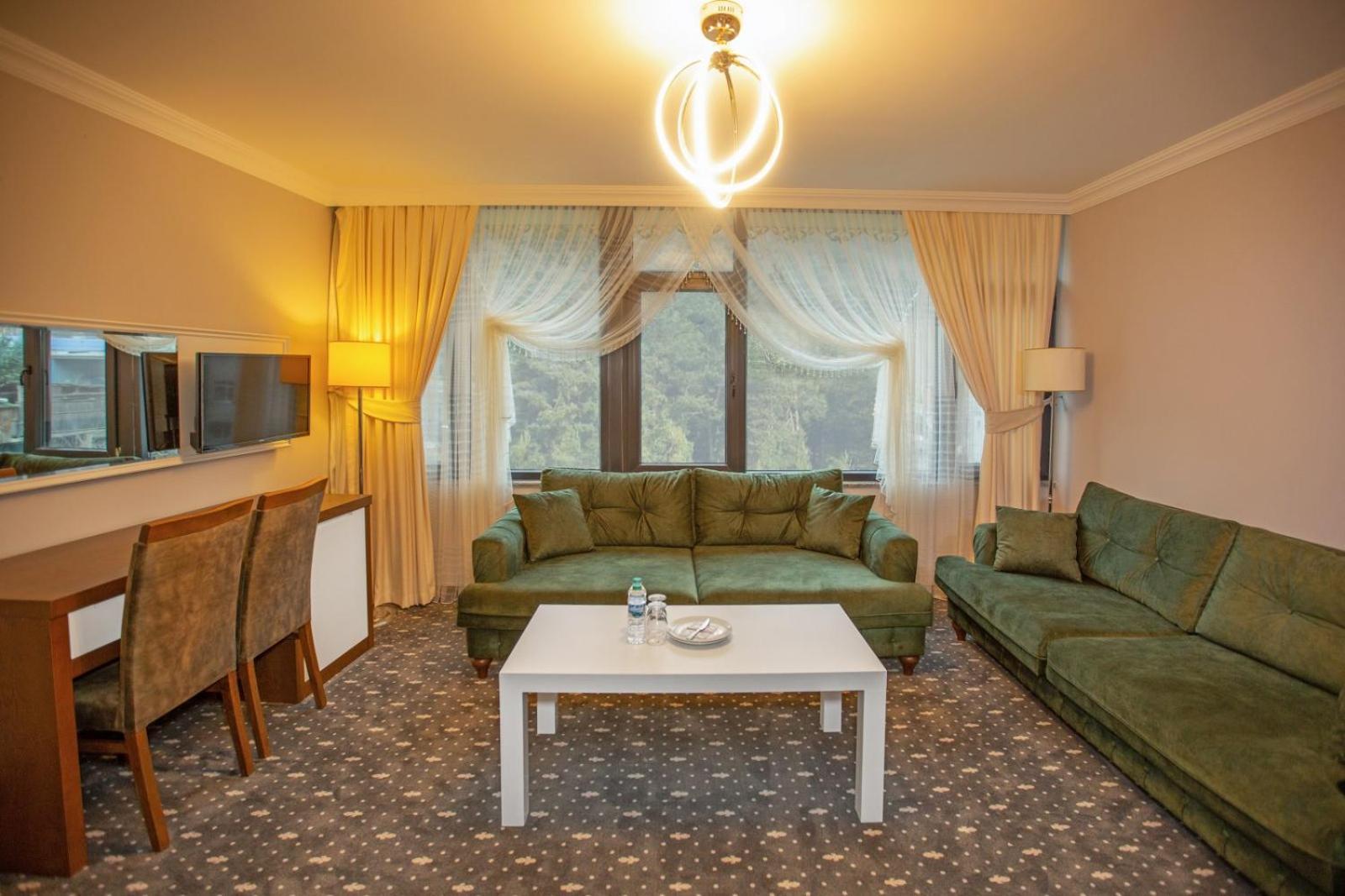 Jolnar Garden Hotel Macka Екстер'єр фото